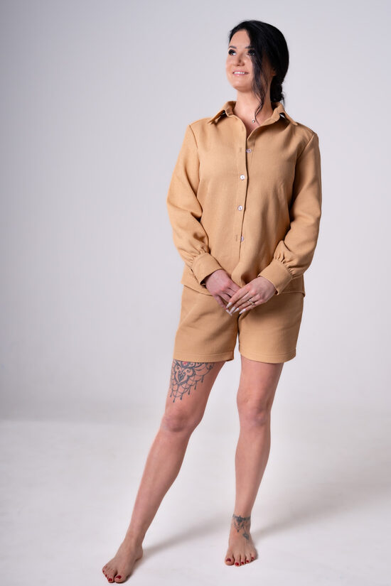 Vaflinio audinuko rinkinukas marškiniai ir šortai 